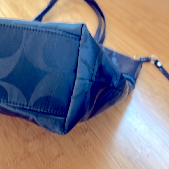 Coach Navy Blue Laura Signature Nylon/Patent Leather Tote - Picture 10 of 10